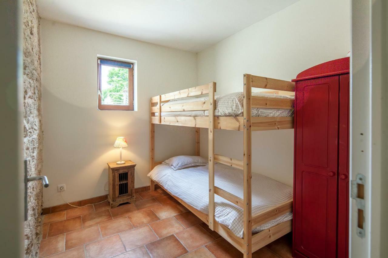 Chambres Et Table D'Hotes La Panacee Cuzance Экстерьер фото